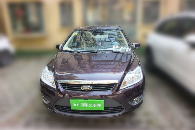Used Ford Focus 2012 Sedan Classic 1.8L Automatic Fashion Edition