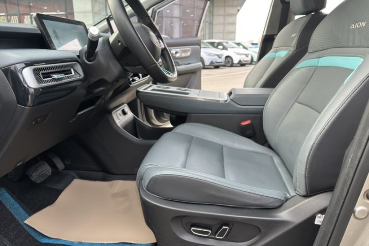 Used AION Y 2022 Plus 70 Smart Edition