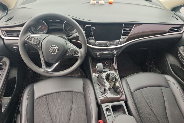 Used Buick Verano 2018 Sedan 20T Dual-Clutch Leading Model
