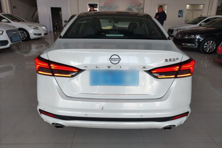 Used Nissan Teana 2022 2.0L XL-TLS Enjoyment Edition
