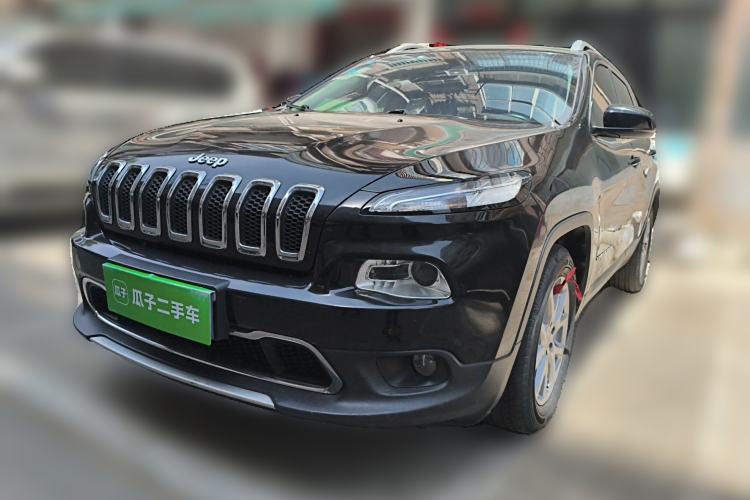 Used Jeep Cherokee 2017 2.0L Superior Edition