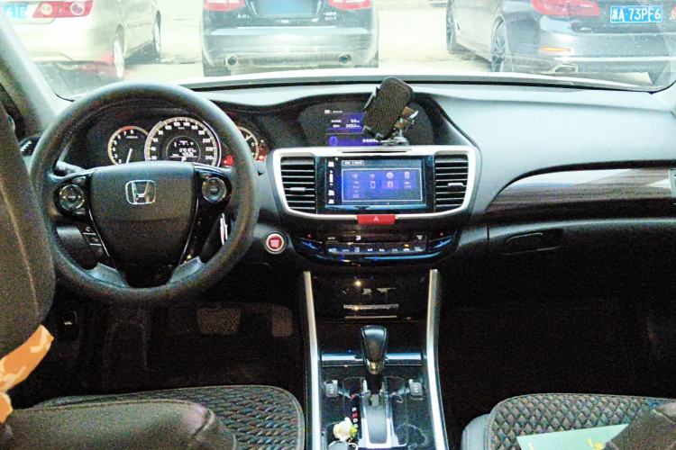 Used Honda Accord 2016 2.4L Luxury Edition
