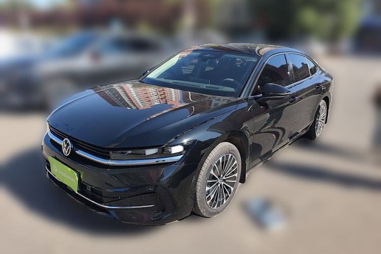 Used Volkswagen Magotan 2024 380TSI DSG Prestige Edition DaMai Package