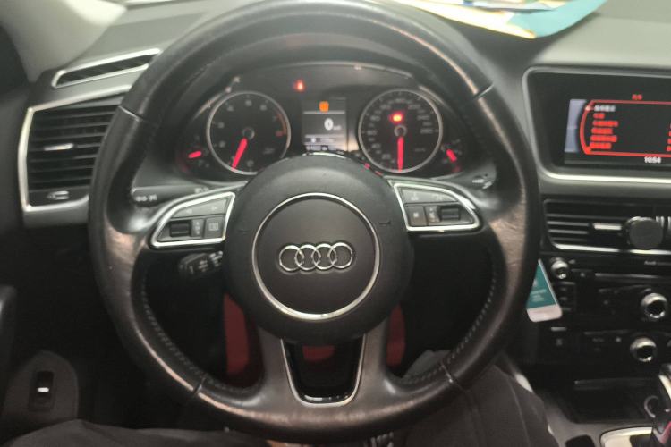 Used Audi Q5 2016 40 TFSI Trendy Edition
