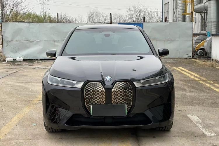 Used BMW iX 2022 xDrive40
