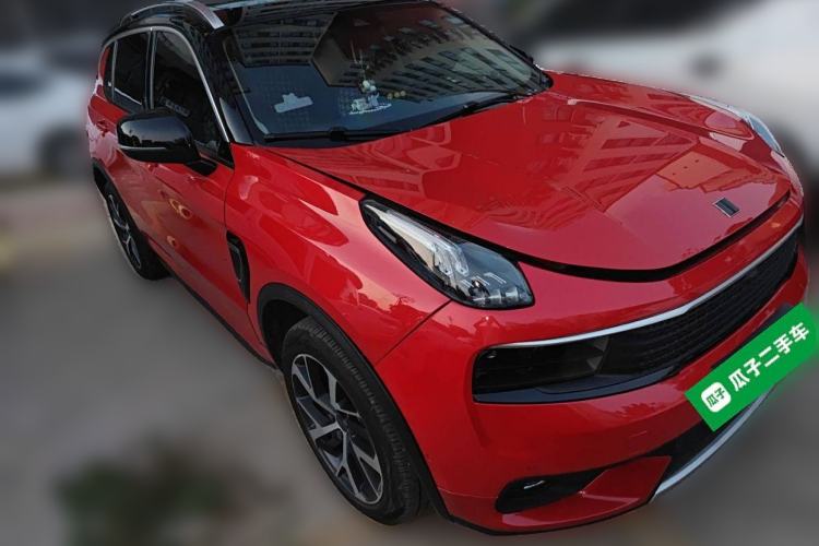 Used Lynk & Co 01 2017 2.0T Four-Wheel Drive Pro Edition Front Right 45 Deg