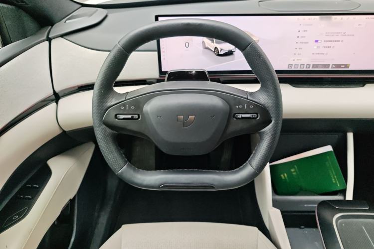 Used Jiyue 01 2024 Max Long-Range Model Steering Wheel