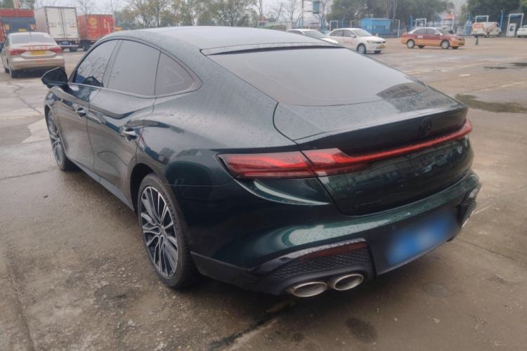 Used MG 7 2023 2.0T Automatic Hunter Luxury Edition
