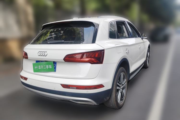 Used Audi Q5L 2018 45 TFSI Prestige Elegant Edition China VI Rear Right 45 Deg