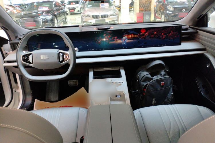 Used Geely Galaxy E8 2024 550 km Range Rear-Drive MAX
