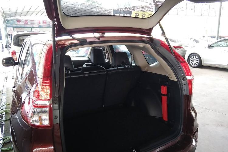 Used Honda CR-V 2016 2.0L two-wheel drive Urban Edition