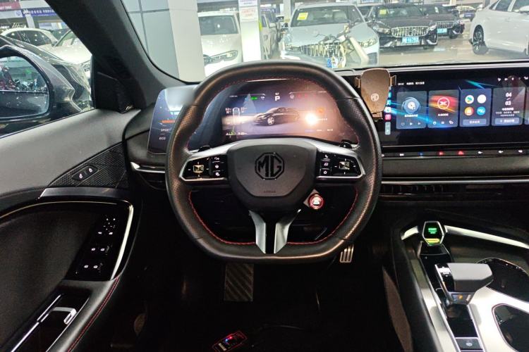 Used MG 7 2023 2.0T Automatic Trophy+ Ignition Glory Edition