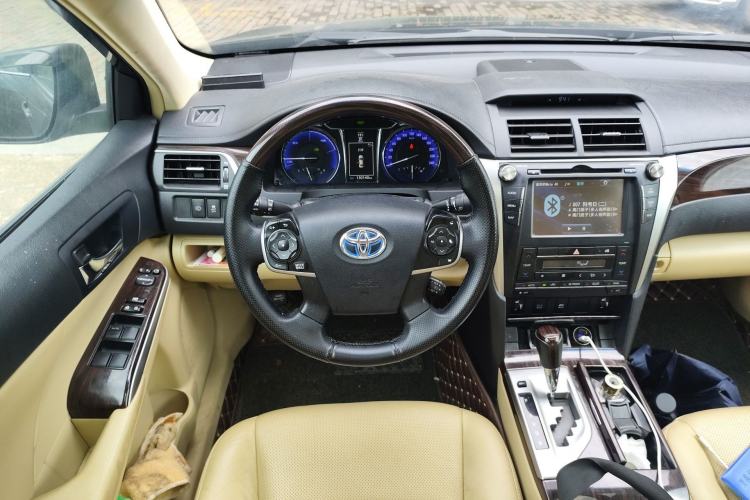 Used Toyota Camry 2015 Dual-Engine 2.5 HG Luxury Navigation Edition Steering Wheel