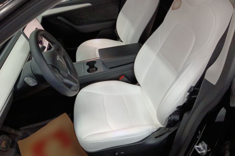 Used Tesla Model Y 2022 Rear-Wheel-Drive Version
