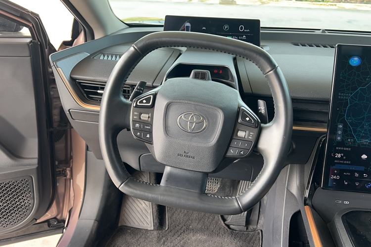 Used Toyota bZ3 2023 616 km Long-Range Premium
