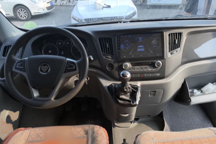 Used Foton Toano 2023 Cummins 2.8T Manual Jixiang Multi-Function Long-Wheelbase Mid-Roof Model with Rear Dual Tires Available in 7/9-Seater Configurations