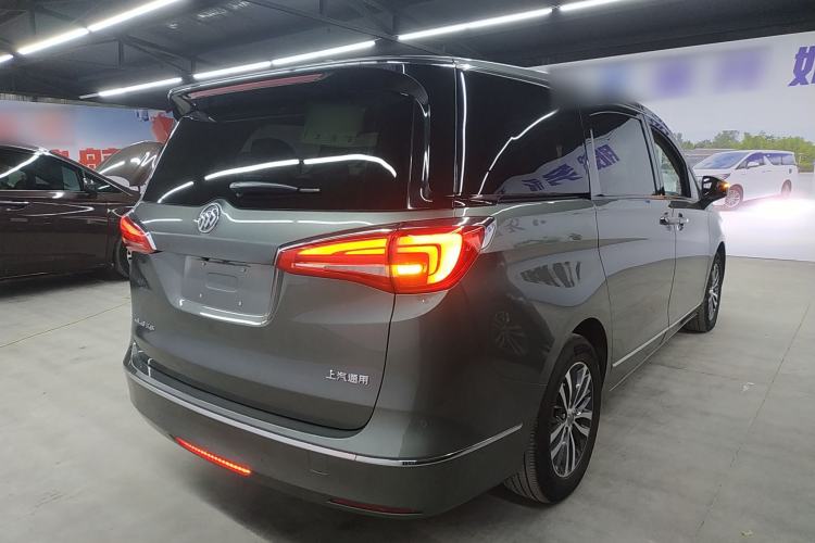 Used Buick GL8 2017 ES 28T Flagship Model China V Standard