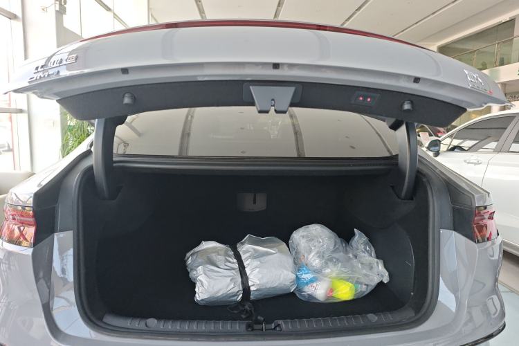 Used BYD Han 2025 DM-i Intelligent Driving Edition 125KM LiDAR Flagship Model