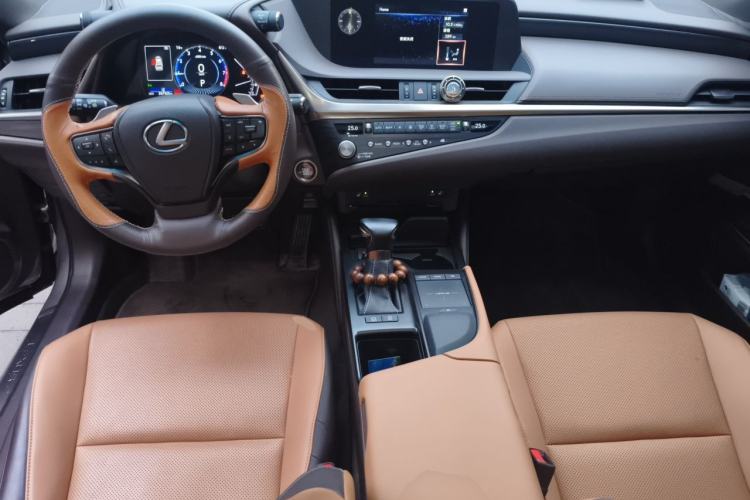 Used Lexus ES 2020 200 Excellence Edition
