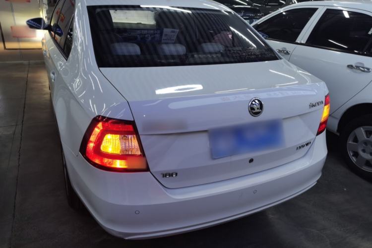 Used Skoda Rapid 2016 1.6L Manual Trend Edition
