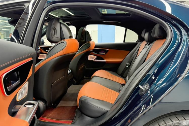 Used Mercedes-Benz C-Class 2023 Second Facelift C 260 L Sport Edition
