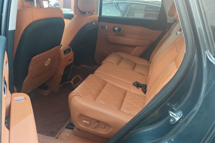 Used Leapmotor C16 2026 Pure Electric 630 LiDAR Zhizun Edition 5 Seats
