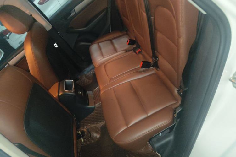 Used Audi Q5 2013 40 TFSI Ambition Left Rear Seat