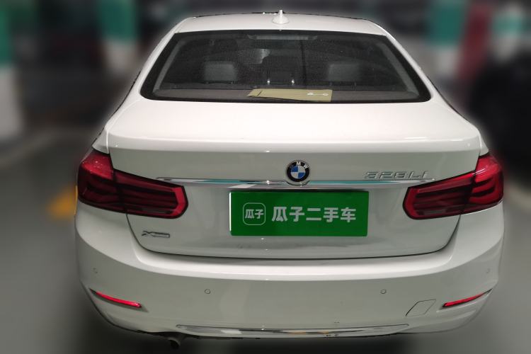 Used BMW 3 Series 2014 320Li Luxury Design Package
