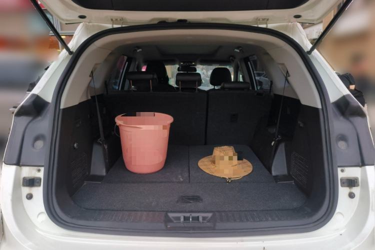 Used JETOUR X90 2020 1.5T Manual Shadow Fun Edition 7-Seater Trunk