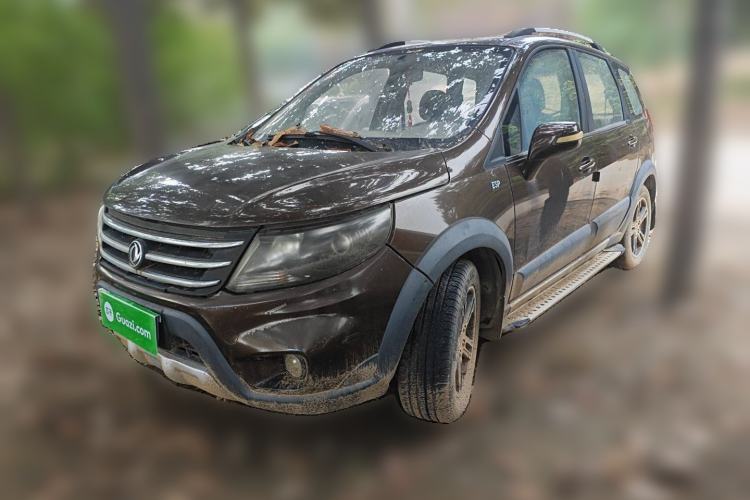 Used FORTHING Joyear X5 2013 1.6L Manual Luxury Model China IV Standard