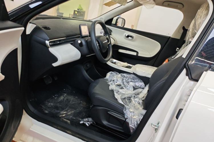 Used Dongfeng NAMMI 01 2024 New Edition 330 Air Left Front Seat