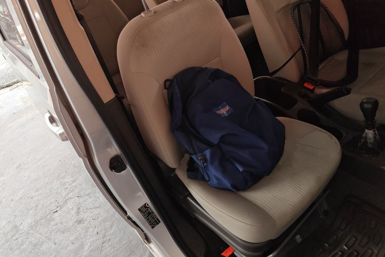 Used Wuling Rongguang V 2019 1.5L Standard Version China VI LAR Right Front Seat