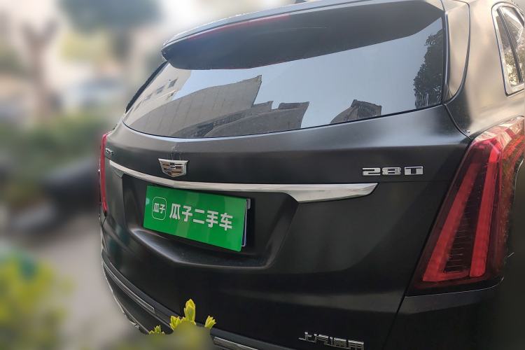 Used Cadillac XT5 2021 28T Luxury Model