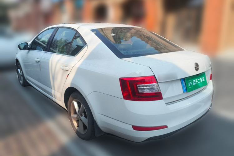 Used Skoda Octavia 2015 1.6L Automatic Yijun Edition