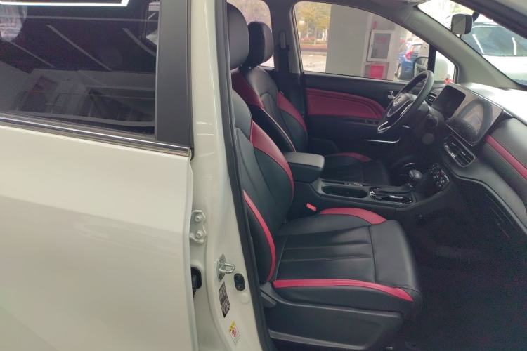 Used GAC Trumpchi GS3 2022 POWER 270T Automatic Luxury Edition Right Front Seat