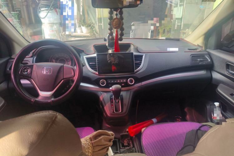 Used Honda CR-V 2015 2.0L two-wheel drive urban version