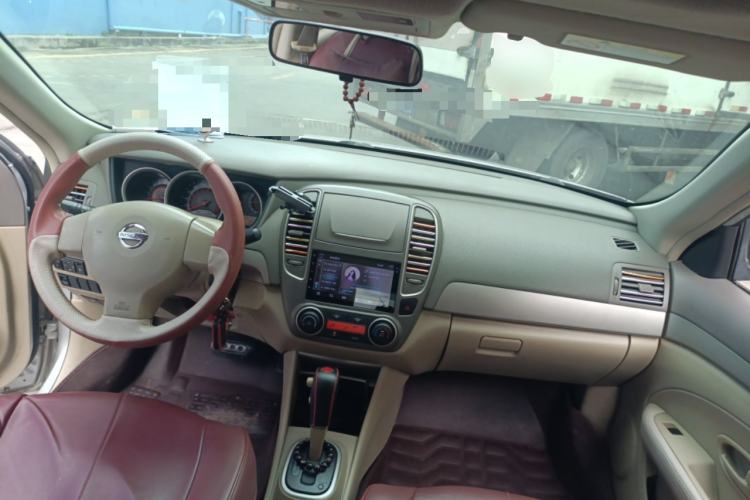 Used Nissan Sylphy 2016 Classic 1.6XE Automatic Leading Edition Center Console