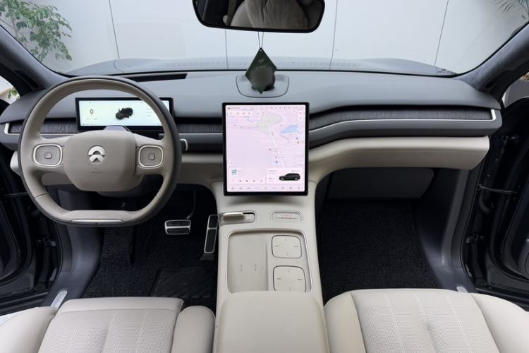 Used Nio ES8 2023 100kWh