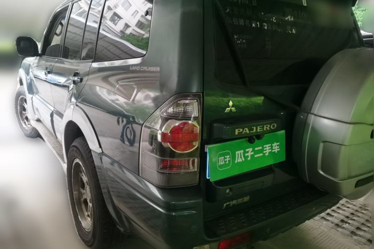 Used Mitsubishi Pajero 2011 V73 3.0L MT GL Rear Left 45 Deg