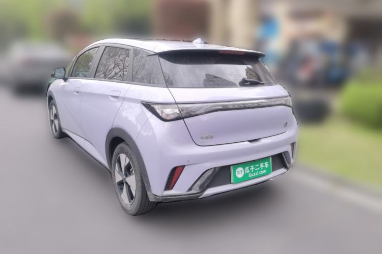 Used BYD Dolphin 2023 420 km Fashion Edition
