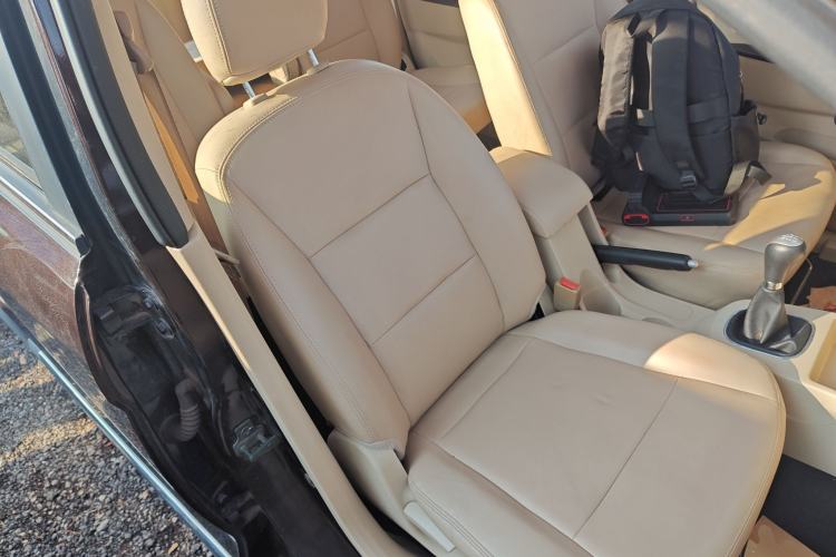 Used Dongfeng Fengon 370 2016 1.5L Manual Standard Edition SFG15-05 7 Seats