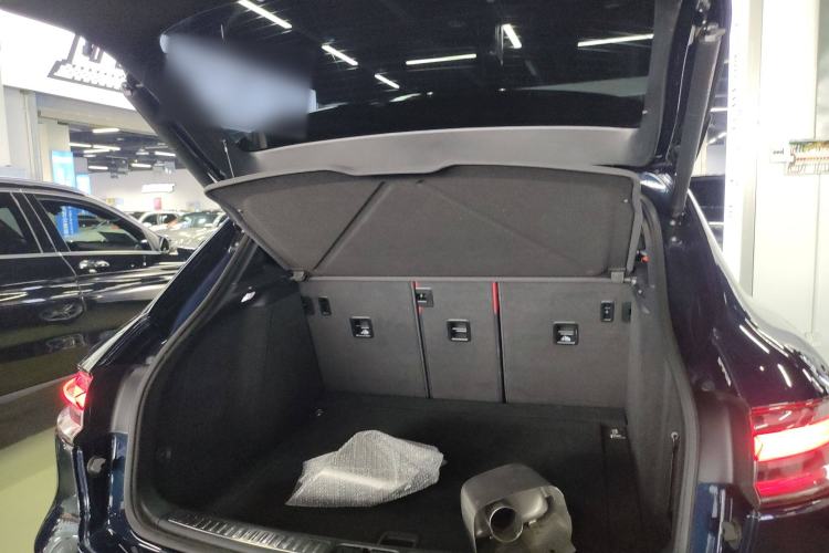 Used Porsche Macan 2022 Macan 2.0T
