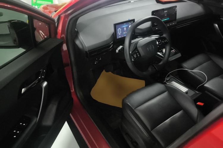 Used MG 4 EV 2022 520 km Luxury Edition Driver Seat