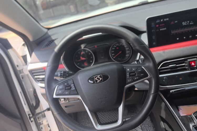 Used SOL X8 2021 300T DCT Leading Smart Connectivity Version 7 Seats