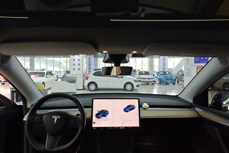 Used Tesla Model Y 2022 Rear-Wheel-Drive Version
