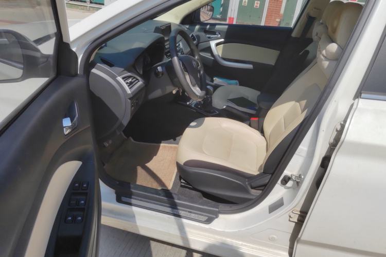 Used Changan Alsvin V7 2016 1.6L Manual Enjoyment Model China V Standard