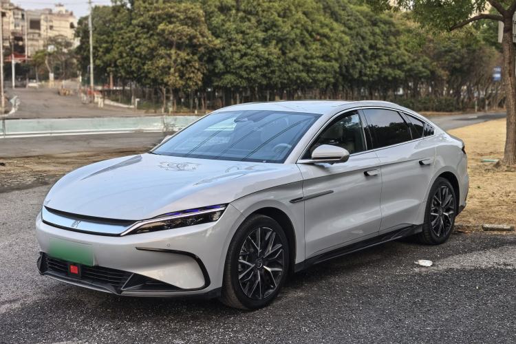 Used BYD Han 2024 EV Glory Edition 506KM Front-Wheel-Drive Premium Model