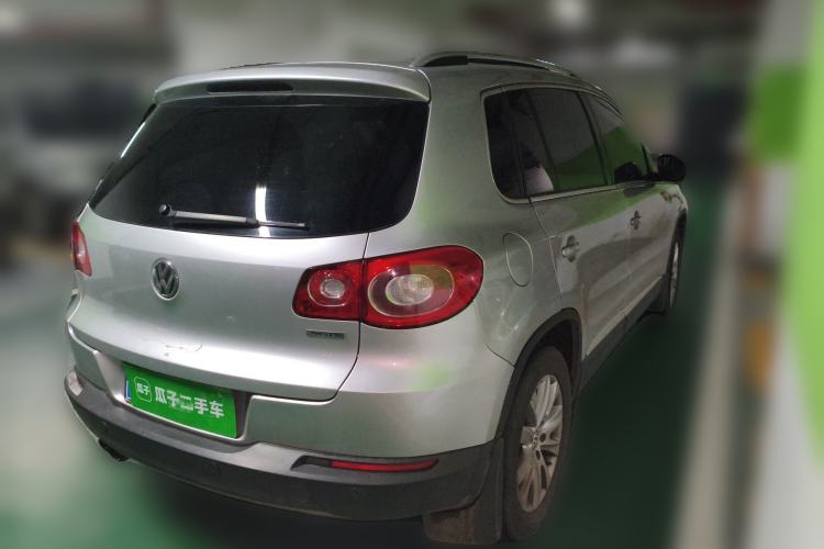 Used Volkswagen Tiguan 2010 2.0 TSI Automatic All-Wheel Drive Flagship Navigation Edition
