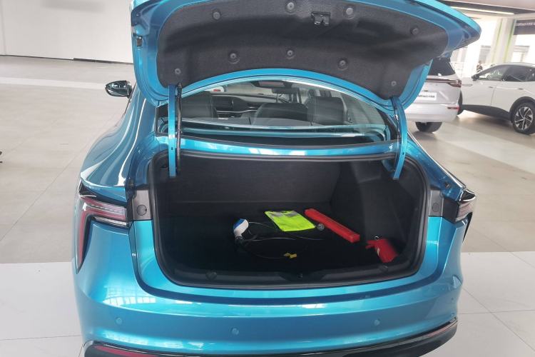 Used JMEV GSE 2023 Dream Edition 40 Standard Model
