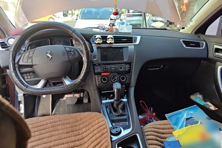 Used DS 6 2016 1.6T Luxury Edition THP160
